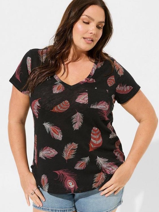 torrid Tops - Torrid Black Feather Print V Neck Tee Size 1X